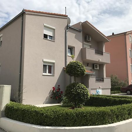 Apartment Karla&Nella Стобреч Екстер'єр фото